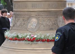 Spaso-Preobrazhensky cathedral large bell sanctifying
