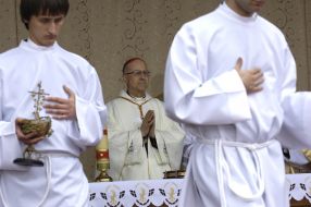 Тарчизио Бертоне