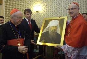 Тарчизіо Бертоне, Мар’ян Яворський та  Микола Кміть