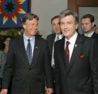 Viktor Yushchenko and Garry Doer