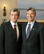 Viktor Yushchenko and Garry Doer
