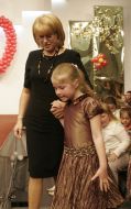 Marina Kinakh with daughter Sofiya