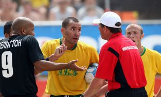 Сантус Веллингтон и Рибейру Винисиус