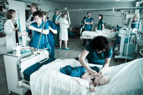 Child medical examination after heart surgery