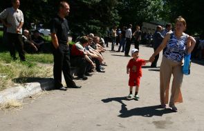 Родственники горняков