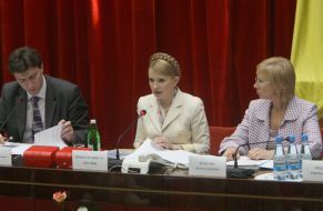 Yuliya Timoshenko, Ludmila Denisova and Aleksandr Starukh
