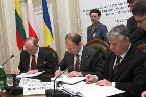 Ceslovas Jursenas, Arseny Yatsenyuk and Bogdan Borusewicz