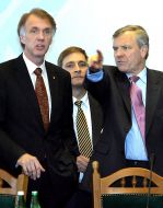 Yaap de Hoop Scheffer and Vladimir Ogryzko