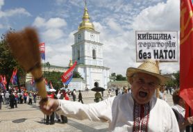 АнтиНАТОвский митинг