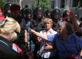 AntiNATO mass meeting