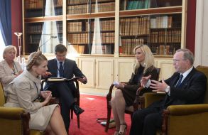 Julia Timoshenko and Vilfred  Martens