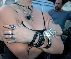 Участница мотофестиваля ”Гоблин-шоу”