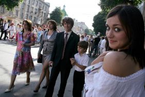 Выпускница в вышиванке