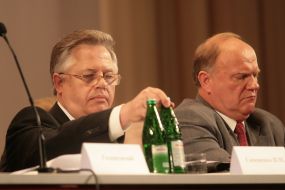 Petr Simonenko and Gennady Zyuganov