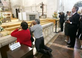 Viktor Yushchenko and Yekaterina Yushchenko