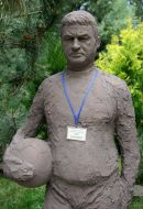 Памятник Гуусу Хиддинку