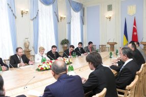 Keksal Toptan and Arseniy Yatsenyuk