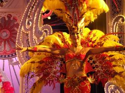 Transvestites show ”Alcazar”