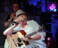 A group ”Sri Lanka”