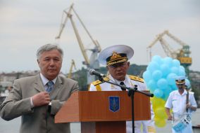 Yury Yekhanurov and Igor Tenyukh