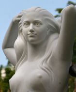 Скульптура, высеченная по стихам банкира