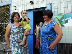 Luki village inhabitants