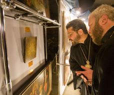 Выставка икон на острове Хортица