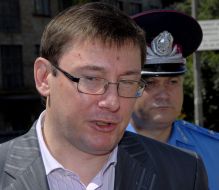 Yury Lutsenko and Sergey Kolomiets