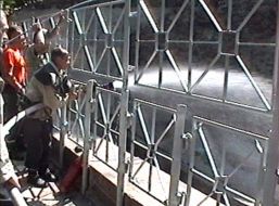 Сотрудники МЧС