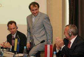 Bogdan Danilishin and Alfred Gusenbauer