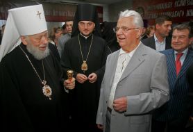 Leonid Kravchuk and Vladimir Sabodan