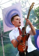 Group ”Antitela”