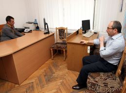 Геннадий Кернес на допросе в МВД