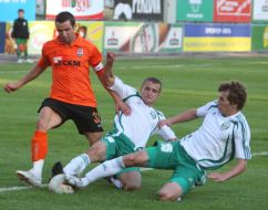 Taras Petrivsky and Dario Srna