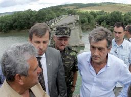 Viktor Yushchenko and Nikolay Kmit