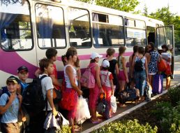 Children from victim regions arrive to Crimea