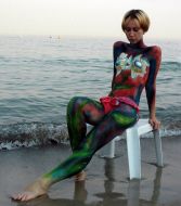 KReeD | Девушка на пляже у моря позирует перед камерой | Дзен