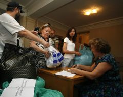 Participants of eleemosynary action