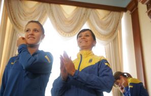 Olga Kharlan and Yelena Khomrovaya