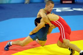 Andrey Stadnik and Ramazan Sakhin