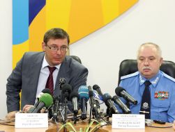 Yuriy Lutsenko and Viktor Razvadovskiy