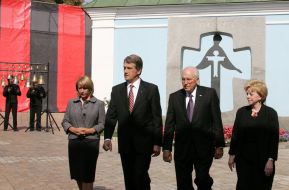 Viktor and Yekaterina Yushchenko, Richard and Lynne Cheney