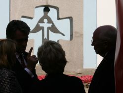 Viktor and Yekaterina Yushchenko, Richard and Lynne Cheney