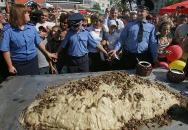 Самый большой в мире вареник