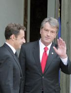Nicolas Sarkozy and Viktor Yushchenko