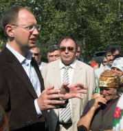 Арсений Яценюк