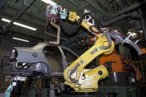 Cars automated assembling