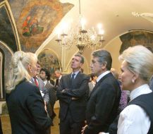 Viktor Yushchenko, Raisa Bogatyryova and Henry Loyrette