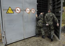 Військовослужбовці