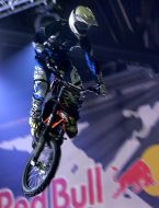 Freestyle motocross championship participant